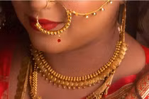 Tự sinh ở nhà vì sợ bác sĩ nam, sản phụ qua đời 