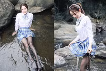 Diện đồ nữ sinh tắm suối, hot girl khoe chân dài cực phẩm