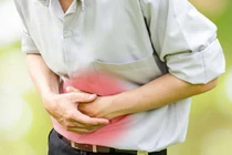 Chàng trai 26 tuổi bị ung thư vì thói quen nhiều người mắc