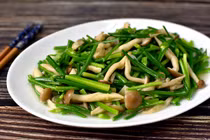 Loại rau cực quen thuộc là kẻ thù của ung thư ít người biết