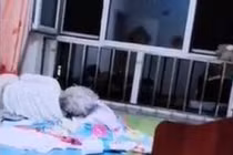 Tháng cô hồn, hành động của mẹ chồng khiến con dâu sợ phát khiếp