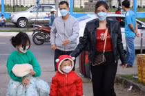 Ấm áp những chuyến xe “0 đồng” đưa công nhân về quê đón Tết