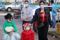 Ấm áp những chuyến xe “0 đồng” đưa công nhân về quê đón Tết