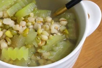 Vỏ dưa hấu nấu cùng 2 nguyên liệu này vừa chống say nắng lại giảm cân