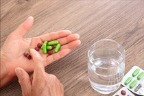 Uống thuốc sai cách...không chữa được bệnh còn tự hại thân