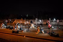 Chàng trai đột tử vì liên tục thức khuya livestream