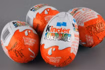 Bộ Công Thương đề nghị thu hồi kẹo socola nhãn hiệu Kinder