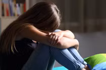 Cháu gái 8 tuổi sợ hãi bác cực độ và sự thật đau lòng 