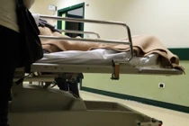 Đang khám bệnh thì bỏ về, cô gái suýt chết vì chủ quan 