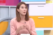 Con gái 1,5 tuổi có kinh nguyệt vì mẹ làm điều này