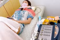 Hot girl Trâm Anh gặp hạn, sức khỏe tụt dốc không phanh