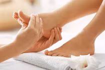 Đi massage, cô gái trẻ bị quấy rối công khai gây phẫn nộ