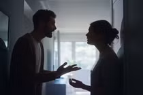 Bạn trai ngoại tình liên tục, cô giáo trả thù đáng sợ