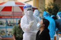 Ngày 19/2 thêm gần 42.000 ca F0, Hà Nội tiếp tục đứng đầu