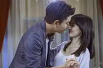 Chồng đi mua rau 20 phút, vợ làm chuyện tày đình với hàng xóm 