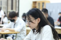 Tuyển sinh đại học 2022: Thủ tục làm khó thí sinh?