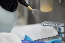 Biến chủng Delta hoành hành nhưng chết chắc bởi chất khử trùng này