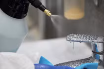 Biến chủng Delta hoành hành nhưng chết chắc bởi chất khử trùng này