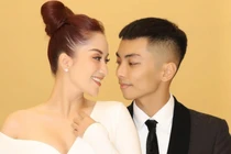 Khánh Thi bỗng ẩn ý về việc tổ chức hôn lễ với Phan Hiển