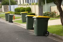 Bạn say rượu đột tử, người đàn ông làm điều ai cũng phẫn nộ