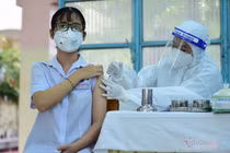 Nhóm người nào dễ mắc viêm cơ tim sau tiêm vắc xin Covid-19?