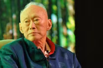 Sức khỏe cựu TT Lý Quang Diệu tiếp tục diễn biến xấu