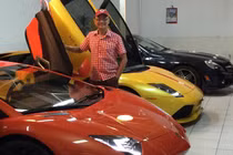 Đại gia thiết bị y tế chơi siêu xe "khủng nhất" Sài Gòn