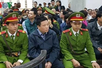 Đại án Oceanbank: Hà Văn Thắm nhận tội, xin xem xét cho thuộc cấp