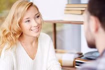 "Nhìn thấu" nàng qua 5 hành động nhỏ trong buổi hẹn hò