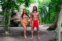 Đến nơi người dân vẫn sống như thời nguyên thủy vì... họ thích thế