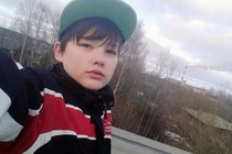 Mẹ bị yêu râu xanh hãm hại, con trai nhỏ làm điều khó tin