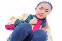 Chuyện lạ hôm nay: Gái trẻ làm xước xe sang và bất ngờ phút chót 