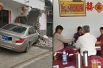 Ô tô tông sập nhà, cụ ông cụ bà vẫn hồn nhiên làm điều lạ...