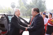 Lễ đón trọng thể Tổng bí thư, Chủ tịch nước tại thủ đô Vientiane