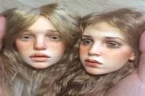 Rợn người những con búp bê siêu thực giống người 