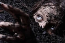 Rợn người bí mật của những người chết đội mồ sống dậy