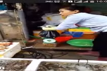 Vạch trần thủ đoạn cân điêu hải sản ở chợ Hải Phòng