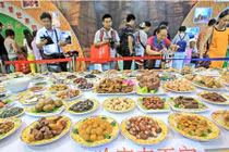 Kỳ lạ bữa tiệc toàn bằng đá nhìn cực ngon mắt