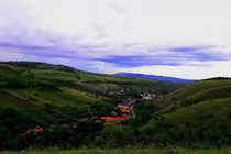 Chuyện lạ hôm nay: Tội phạm "lặn mất tăm" ở ngôi làng kỳ lạ này