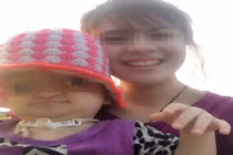 Ảnh mẹ trẻ và con tật nguyền: Tình mẫu tử thiêng liêng