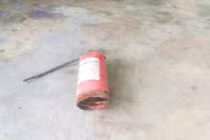 Liên tiếp hai vụ nổ bình chữa cháy trong xe ô tô