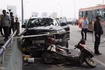 Kẻ đâm chết bạn gái còn làm điều kinh hoàng trên đường tẩu thoát