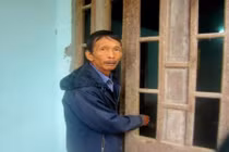 U60 cưỡng bức bé gái nhiều tháng, để lại 50.000 rồi về