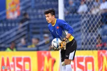 Video: Giữ sạch lưới 5/7 trận bóng đá nam ASIAD 2018, Bùi Tiến Dũng nói gì?