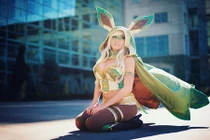 Hot girl vòng 2 hóa thành Pokemon, nhìn mà muốn... bắt sống 