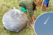 Bí ẩn đằng sau “mưa cầu lửa” bằng thép xuống Peru, Brazil