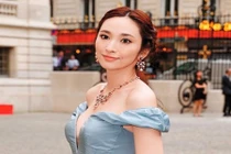 Sinh ba con cho đại gia, siêu mẫu xứ Đài được tặng hàng chục nghìn tỷ đồng