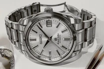 Loạt tranh gây ảo giác cao độ, khiến người xem lẫn lộn thực hư