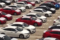 Video: Ô tô hưởng thuế 0% đổ về, giảm giá tới 100 triệu đồng/xe