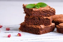 Chuyện lạ hôm nay: Chia tay đồng nghiệp, người phụ nữ làm điều "sốc"...